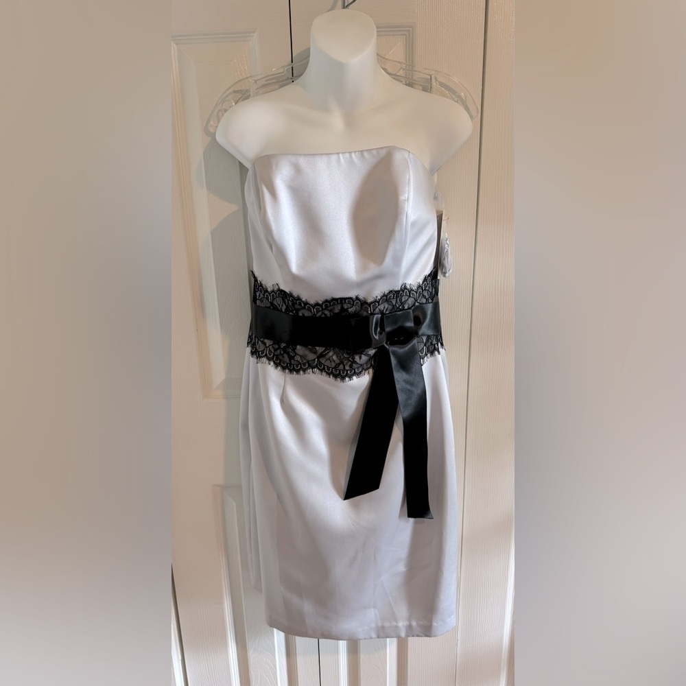 NWT Andrew Adela Dress Black/Silver Size: 12